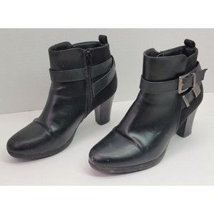 Perphy Black Leather Platform Ankle Boots Crocodile Printed Strap Womens size 7